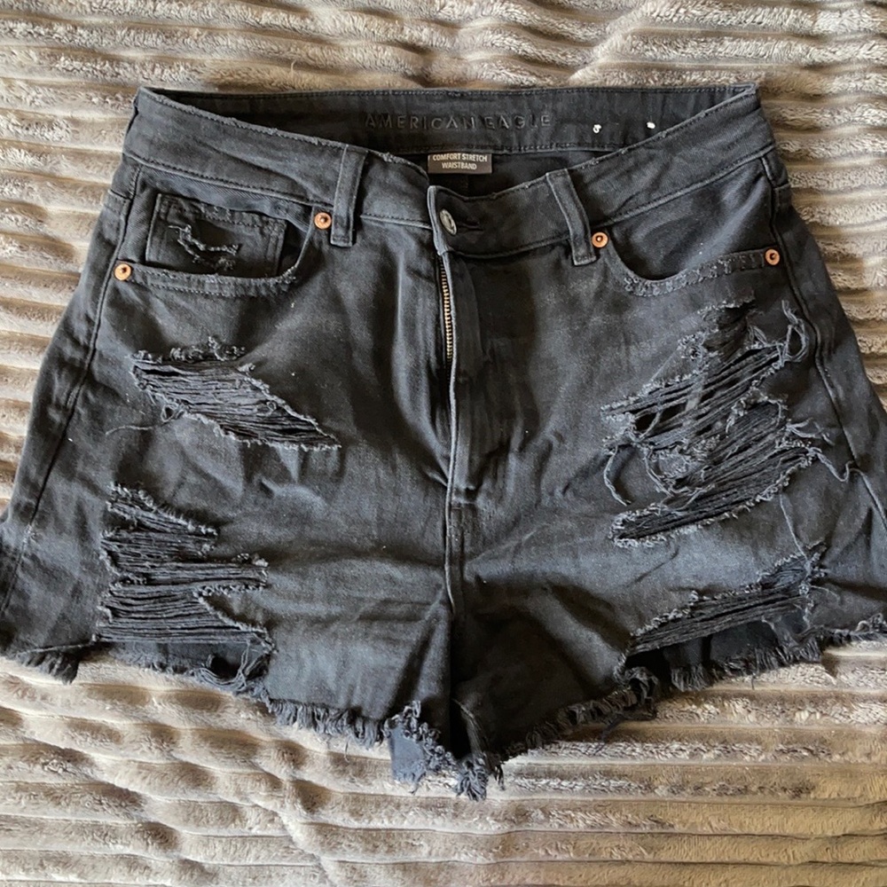 Size 8 High Rise Distressed American Eagle Shorts